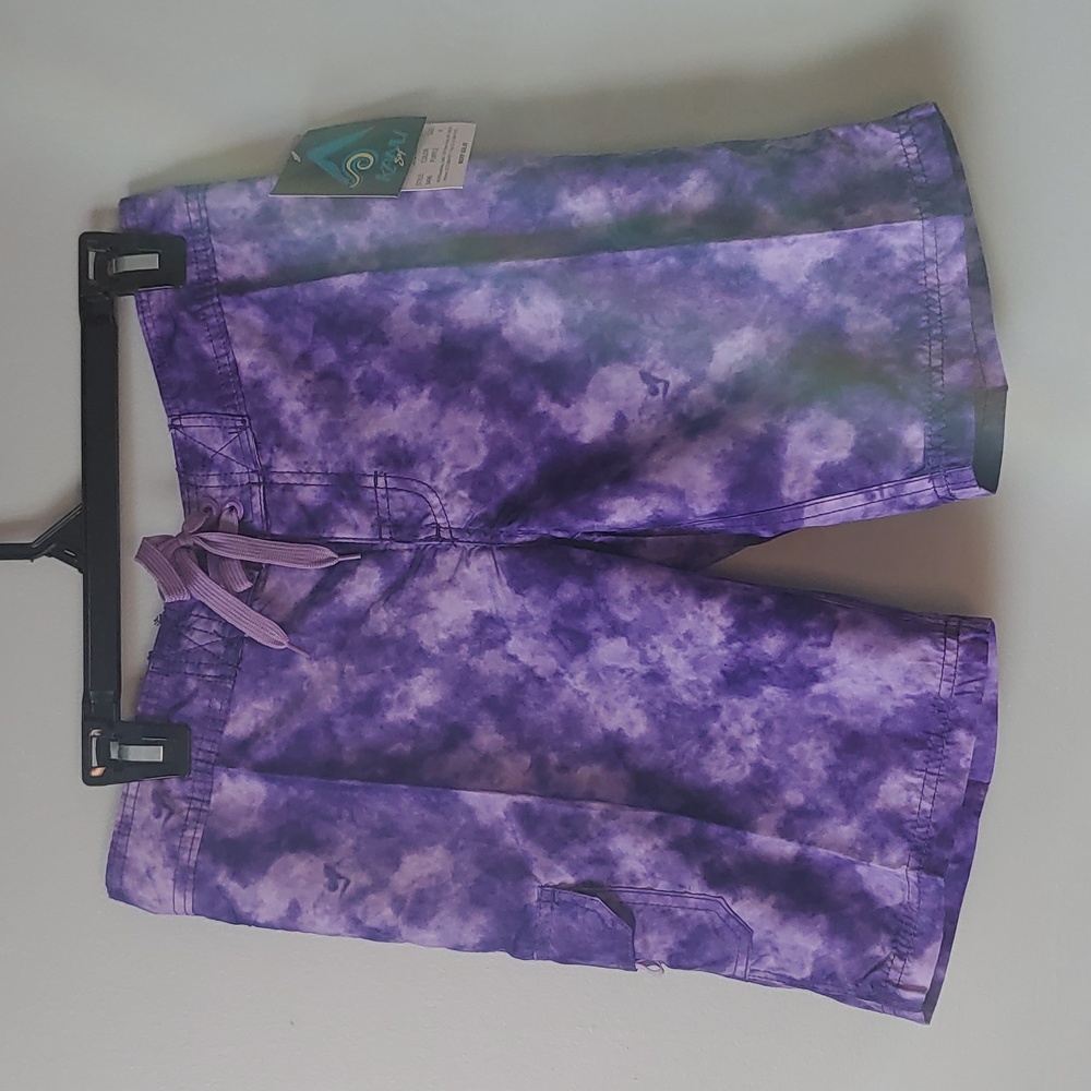 Kanu Surf Women's Sydney Boardshorts Size 4  NWT